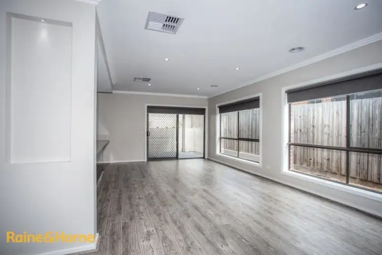 Fifth view of Homely house listing, 35 Courtney Drive, Sunbury VIC 3429