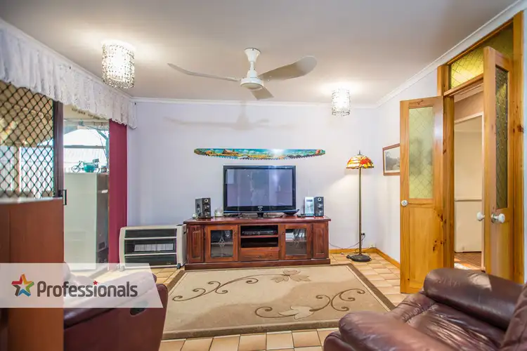 Seventh view of Homely house listing, 8 Hube Court, Huntingdale WA 6110