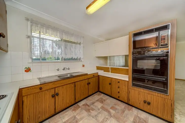 Fifth view of Homely house listing, 32 Buffalo Crescent South, Goulburn NSW 2580