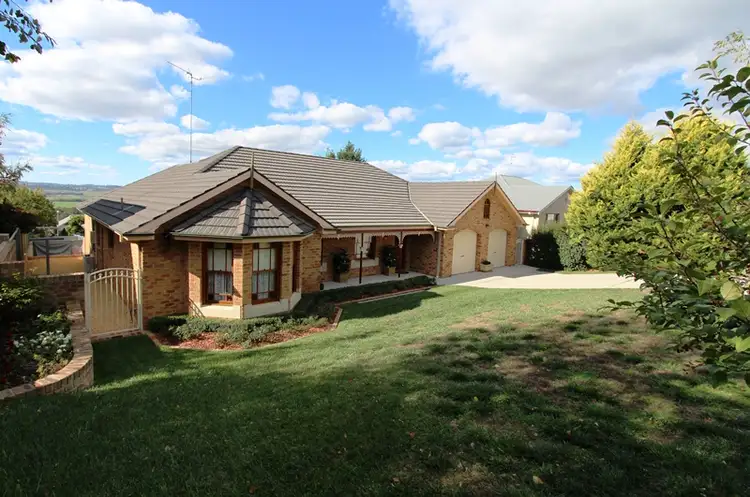 55 Osborne Avenue, Bathurst NSW 2795