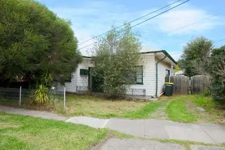 51 Cypress Avenue, Brooklyn VIC 3012