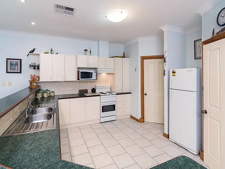 Fifth view of Homely house listing, 25 Berrysmith Drive, Strathalbyn SA 5255