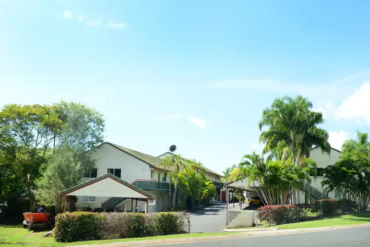 9/14 Island Drive, Cannonvale QLD 4802