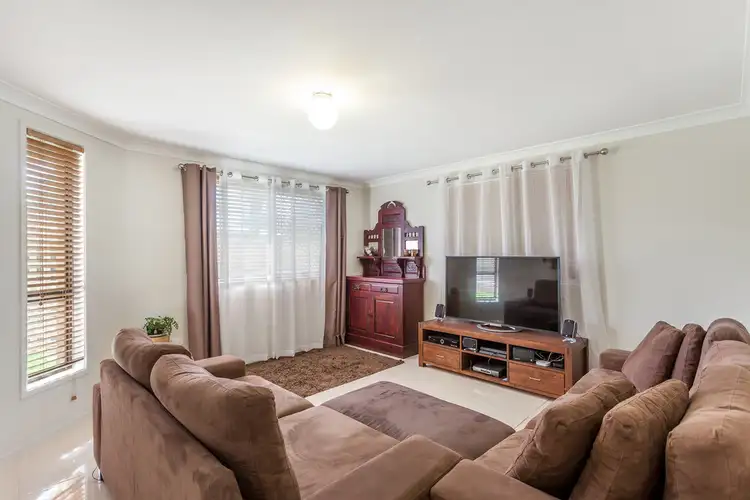 Second view of Homely house listing, 5 Palmerstone Court, Wyreema QLD 4352