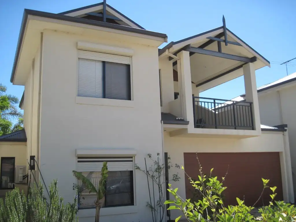Main view of Homely house listing, 2/1 May Street, Rockingham WA 6168
