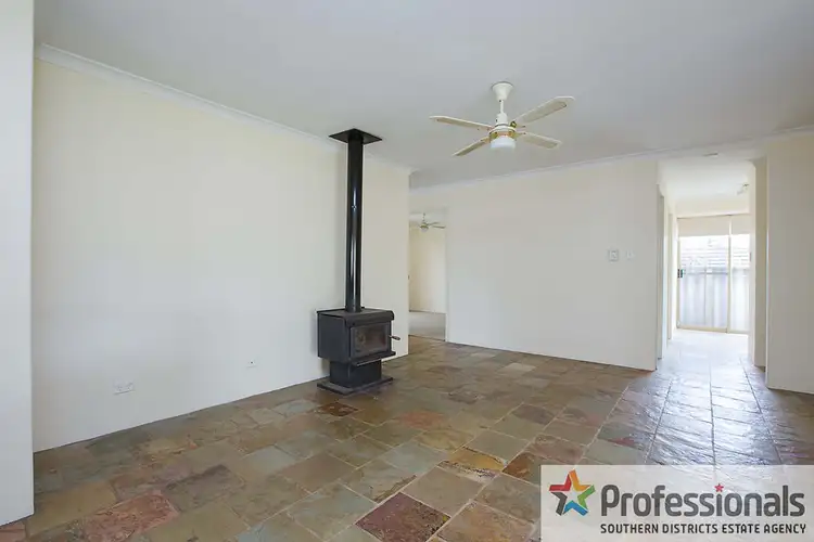 Seventh view of Homely house listing, 16 Fradelos Place, Usher WA 6230