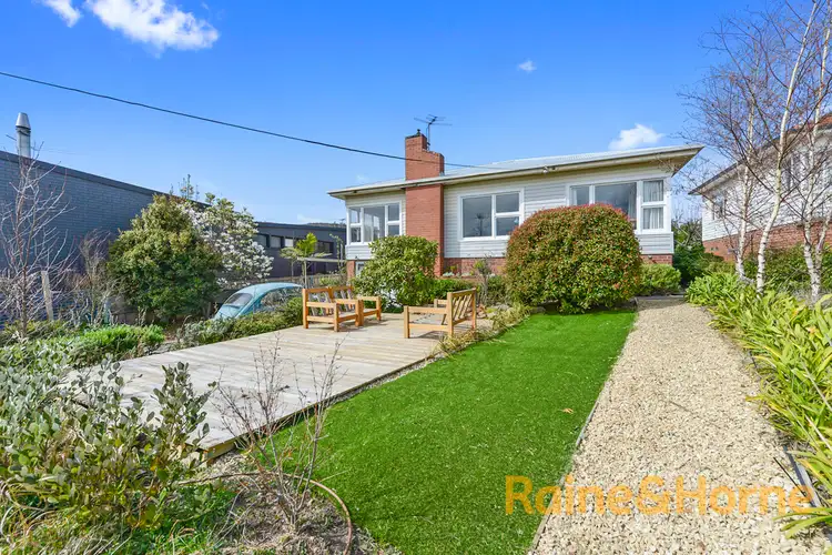 34 Topham Street, Rose Bay TAS 7015