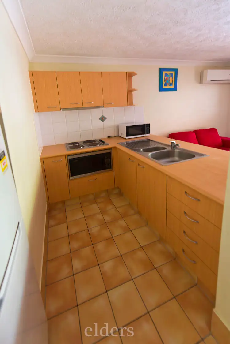 Seventh view of Homely house listing, 4/ 21 PEERLESS AVENUE, Mermaid Beach QLD 4218
