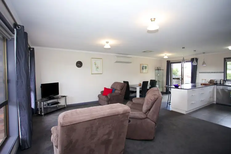 Fifth view of Homely house listing, 2/78 River Road, Horsham VIC 3400