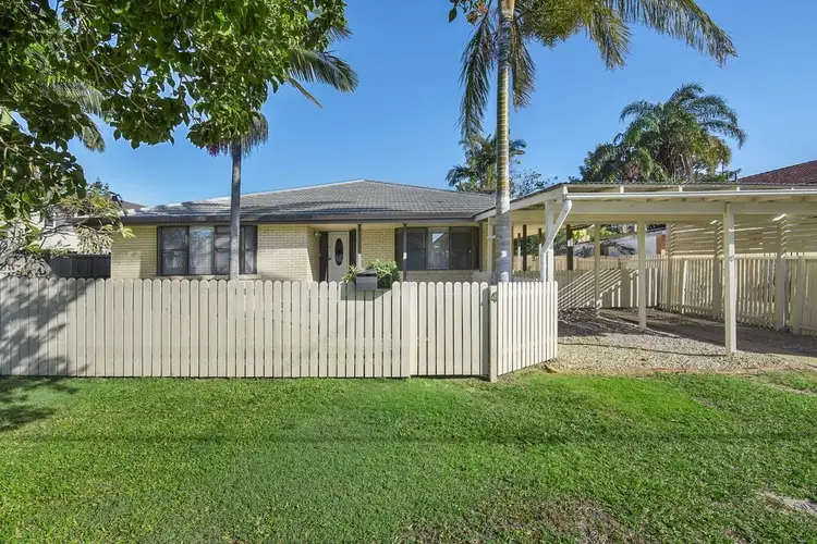 4 Elson Street, Margate QLD 4019