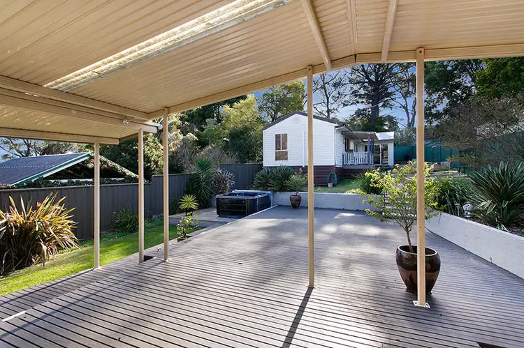 15 Willandra Parade, Heathcote NSW 2233