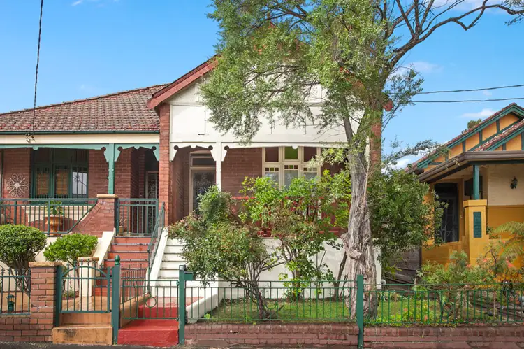 35 School Parade, Marrickville NSW 2204