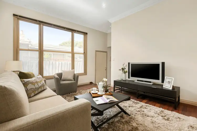 Third view of Homely apartment listing, 6/4 Wiseman Street, Hawthorn East VIC 3123