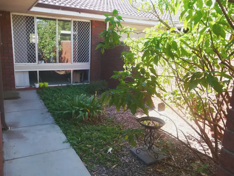 52 Cowan Street, Armadale WA 6112