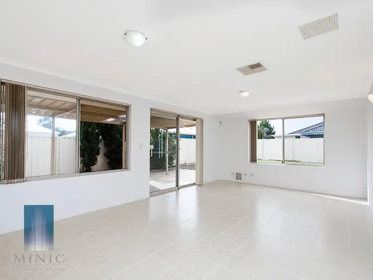 Seventh view of Homely house listing, 18 Copper Lane, Wattle Grove WA 6107