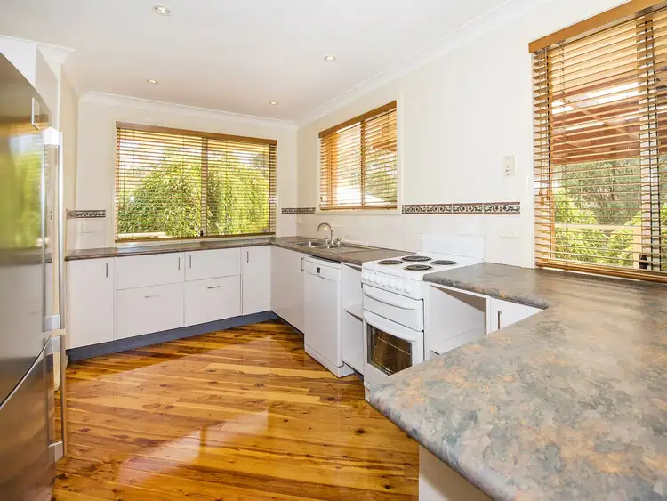 Fifth view of Homely house listing, 20 Abernethy Close, Mudgee NSW 2850