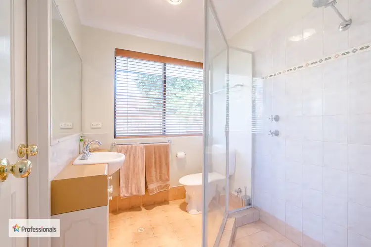 Fourth view of Homely house listing, 17 Onyx Road, Mount Richon WA 6112