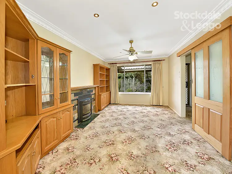 Fifth view of Homely house listing, 3 Dolphin Court, Gladstone Park VIC 3043
