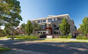 2/4-6 Lawrence Street, Peakhurst NSW 2210