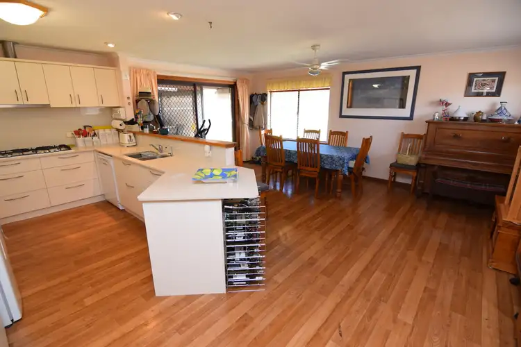 Fifth view of Homely house listing, 7 Willman Place, South Bathurst NSW 2795