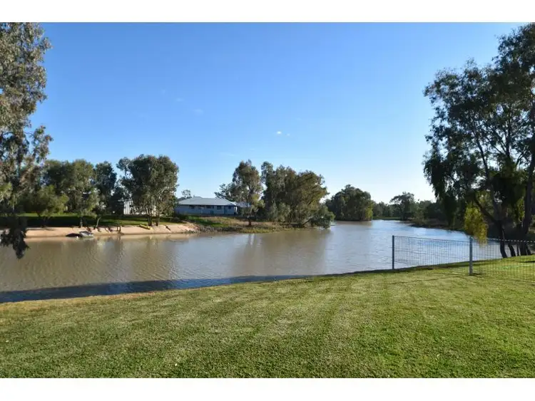 1/3 Paul Bradley Drive, Goondiwindi QLD 4390