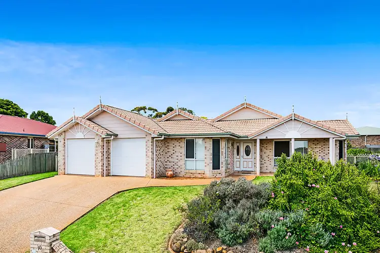 10 Daisy Court