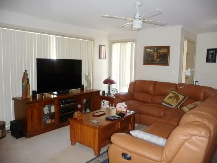 Second view of Homely house listing, 7 Argyle Court, Moama NSW 2731