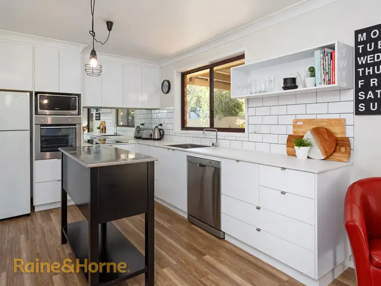 Main view of Homely house listing, 107 Leavenworth Drive, Mount Austin NSW 2650