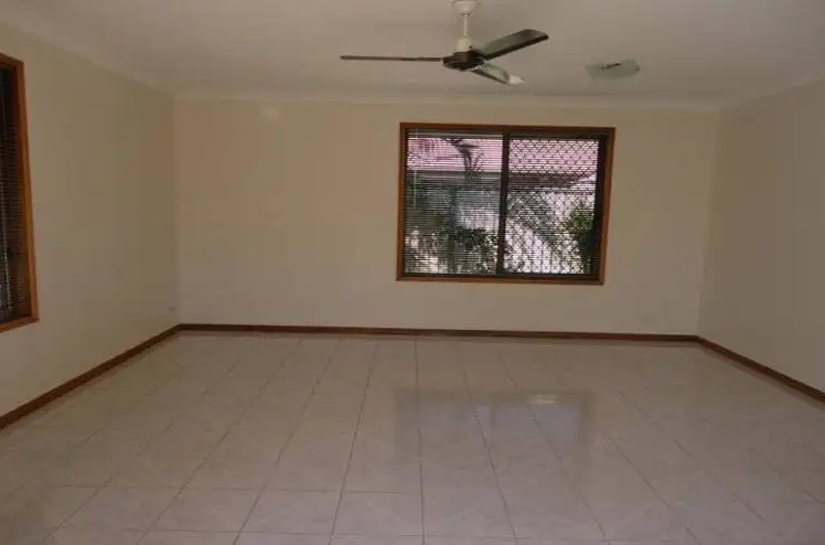 Seventh view of Homely house listing, 15 Anchorage Way, Biggera Waters QLD 4216