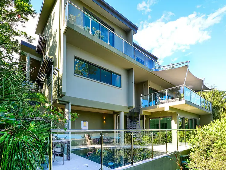 Barrier Reef House, 6 Marina Terrace, Hamilton Island QLD 4803