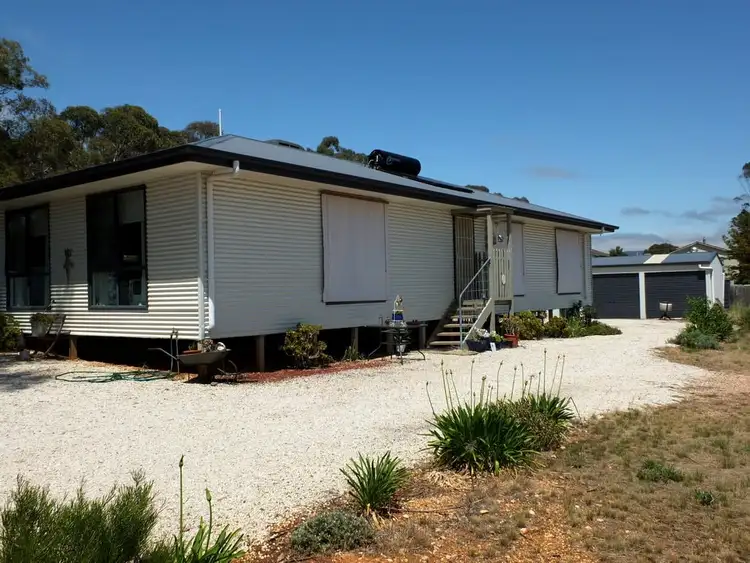 63 Charles Street, Avoca VIC 3467