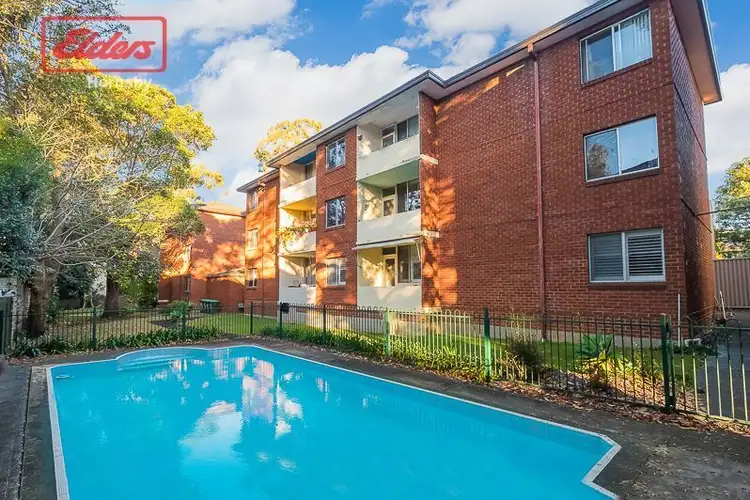 10/15 Sherbrook Rd, Hornsby NSW 2077