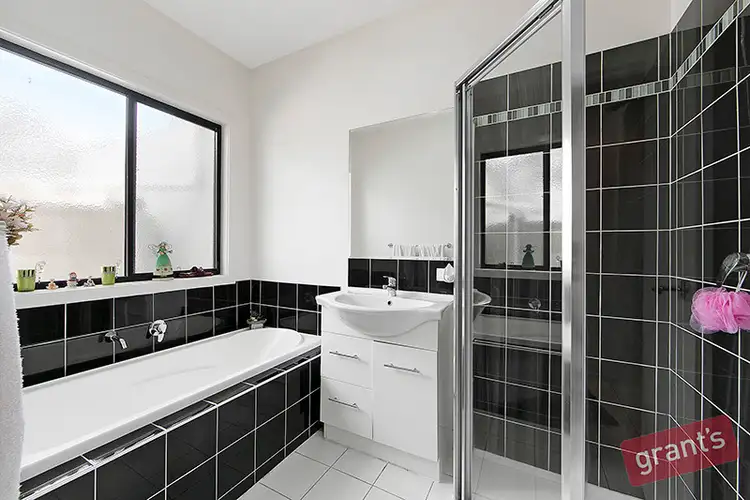 Fourth view of Homely unit listing, 2/2 Johnston Avenue, Eumemmerring VIC 3177
