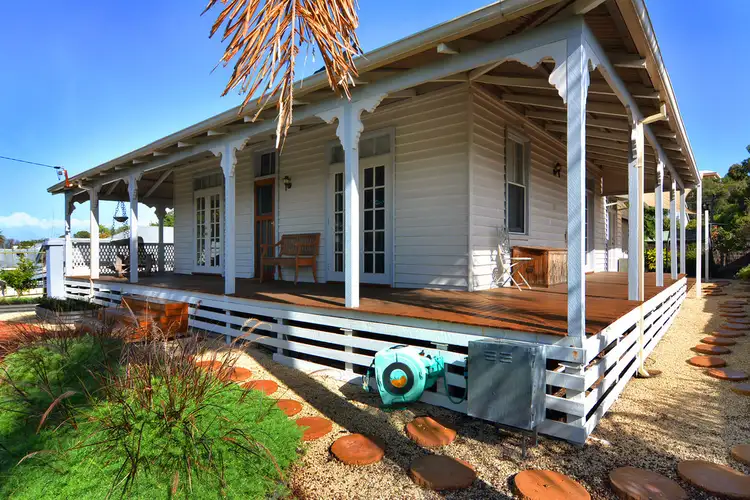 14 Tuart Street
