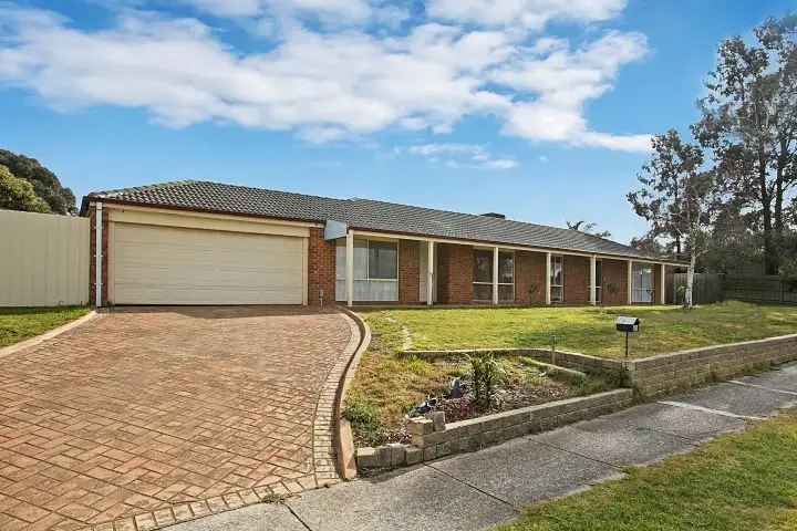 33 Roulston Way, Wallan VIC 3756