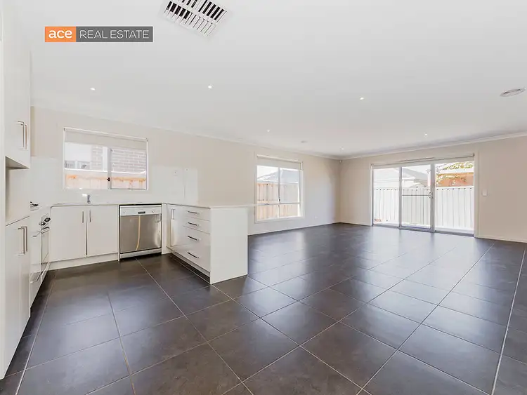 Fifth view of Homely house listing, 29 Safari Drive, Tarneit VIC 3029
