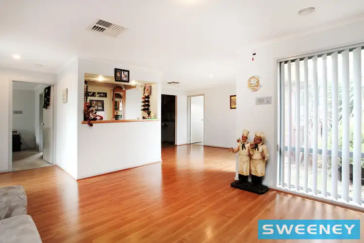 Fifth view of Homely house listing, 8 Moneghetti Place, Burnside VIC 3023