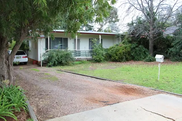 99 McNabb Crescent, Griffith NSW 2680