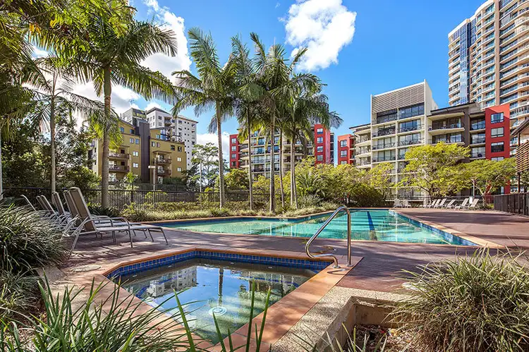143/15 Goodwin Street, Kangaroo Point QLD 4169