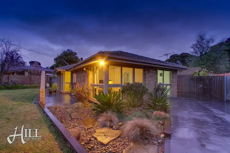 9 Pentlowe Road, Wantirna South VIC 3152