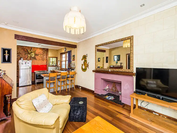 2 Council Place, East Fremantle WA 6158