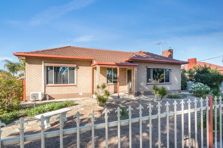 16 Kenmare Street, Taperoo SA 5017