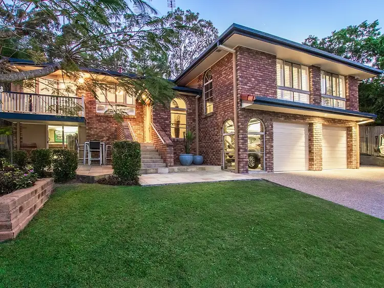 17 Penrith Court, Helensvale QLD 4212
