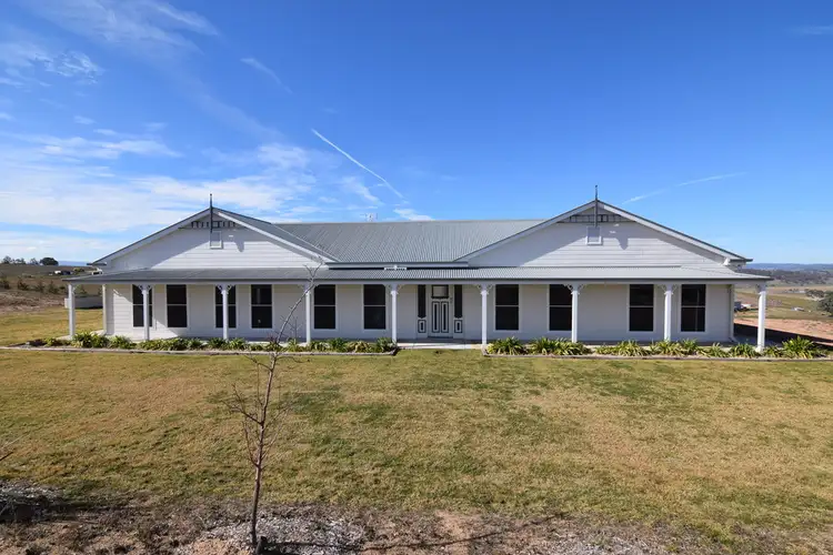 77 Samuel Way, The Lagoon NSW 2795