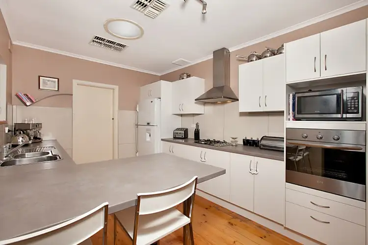 26 Barbara Avenue, Morphett Vale SA 5162