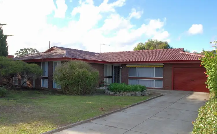 5 Abinger Road, Lynwood WA 6147