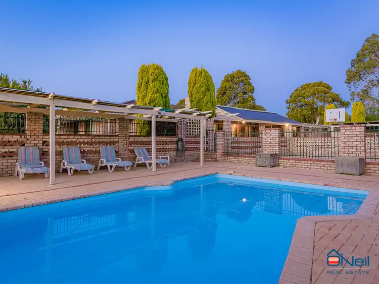 4 Nasura Grove, Mount Nasura WA 6112