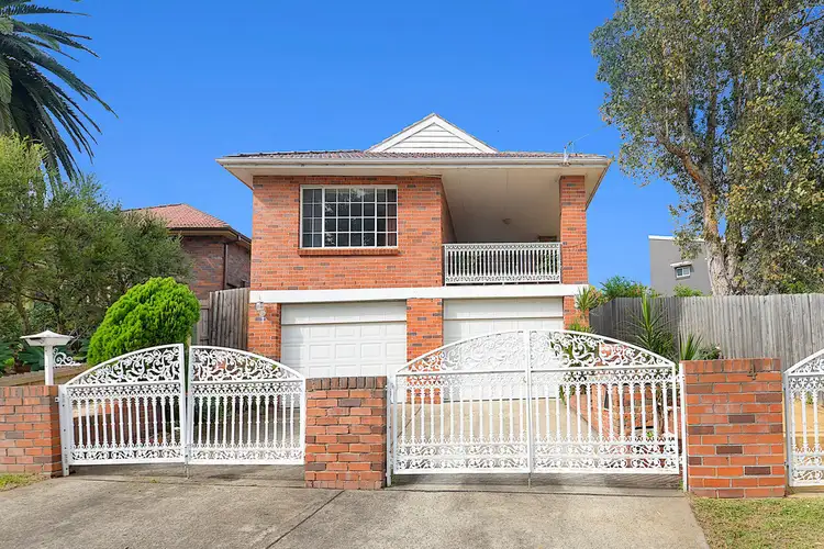 4 St Helena Parade, Eastlakes NSW 2018