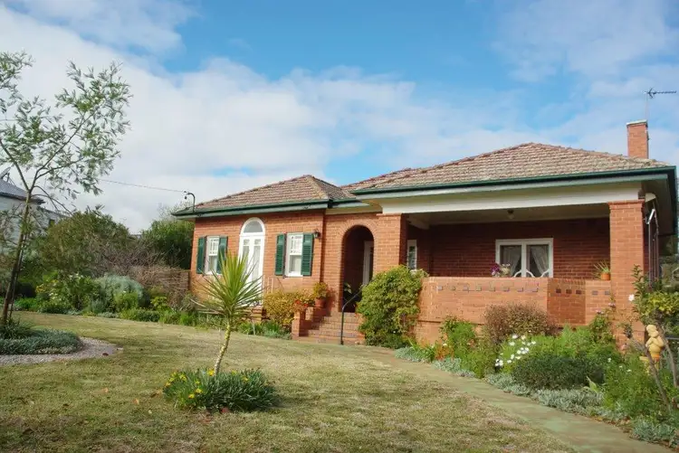 103 Gisborne Street, Wellington NSW 2820