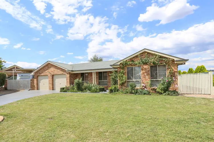 9 Fuller Retreat, Laffing Waters NSW 2795